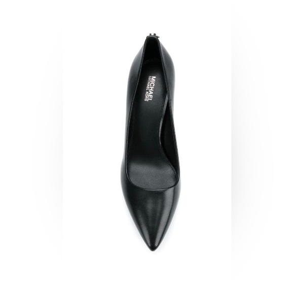 pointed toe pumps - Picture 4 of 6